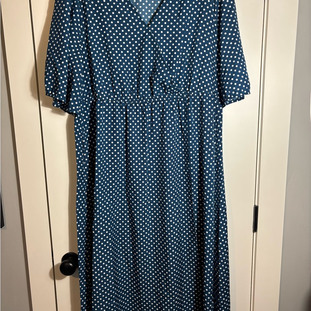 Bloomchic Blue Poka Dot Dress Size 18-20